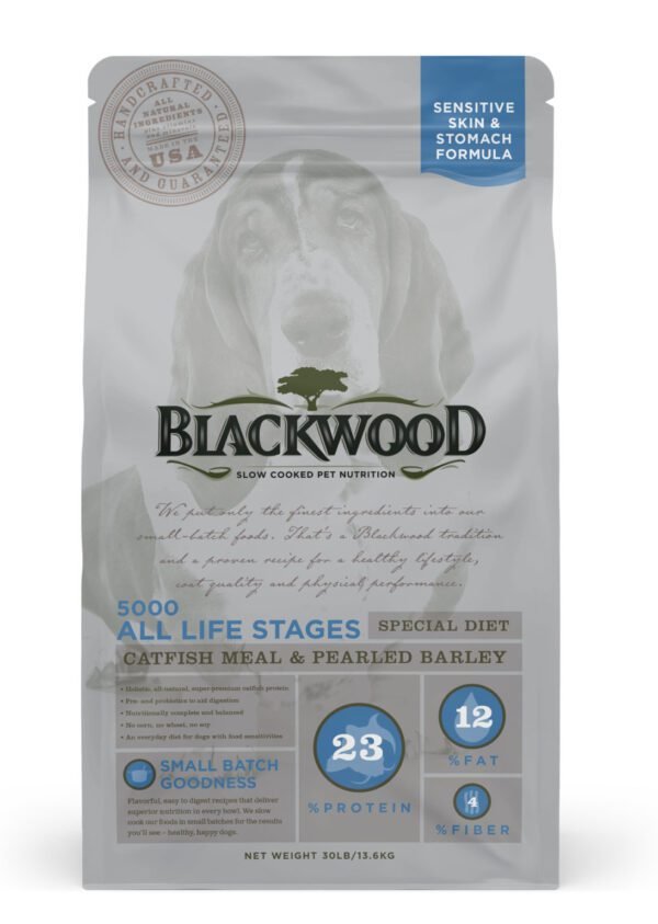 Blackwood All Natural Dry Dog Food for All Life Stages Catfish Meal & Pearled Barley(6.8kg)